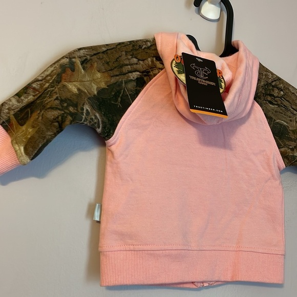 Bass Pro Shop Outdoor Kids True Timber Raglan Pink and Camo Hoodie Zip size 3M - Picture 9 of 12